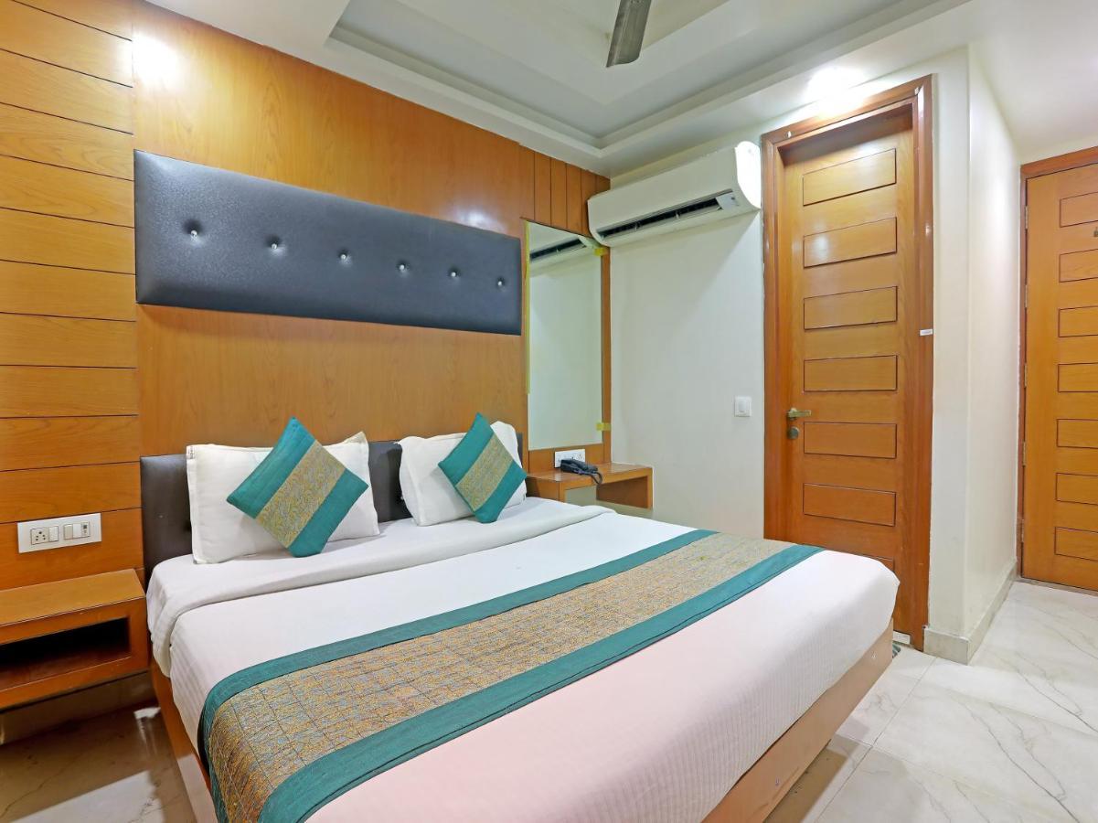 Hotel Tashkent Palace - Near New Delhi Railway Station Exterior foto
