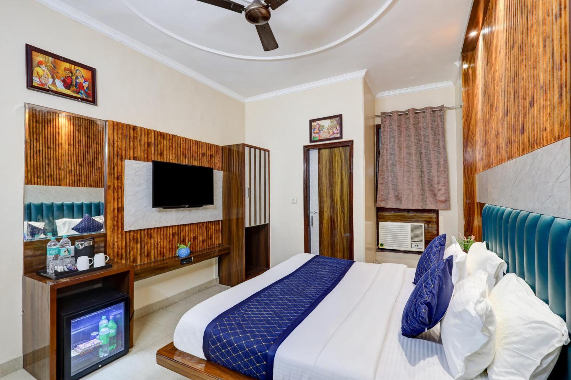 Hotel Tashkent Palace - Near New Delhi Railway Station Exterior foto