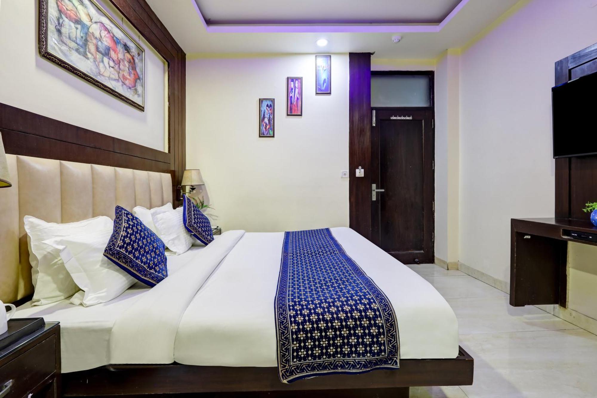 Hotel Tashkent Palace - Near New Delhi Railway Station Exterior foto